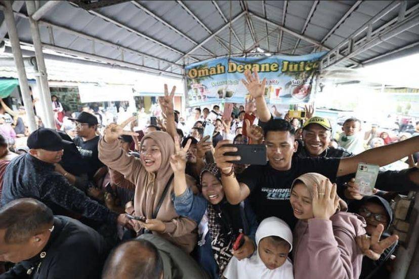 Presiden Jokowi makan bakso bareng Menteri Pertahanan (Menhan) Prabowo Subianto di Magelang (instagram.com/prabowo)