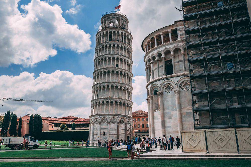 Menara Pisa, Italia (pexels.com/hitesh choudhary)