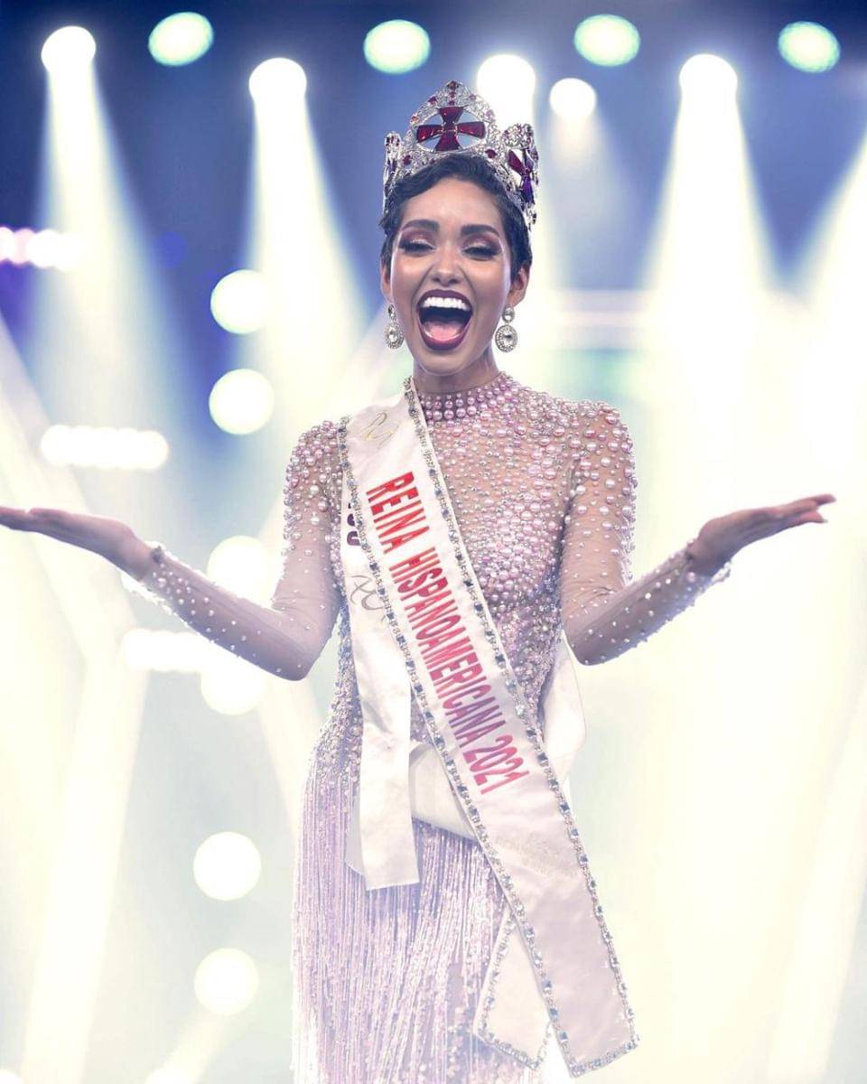 Potret Pemenang Reina Hispanoamericana dalam Tujuh Edisi Terakhir (Instagram.com/andreabazarte)