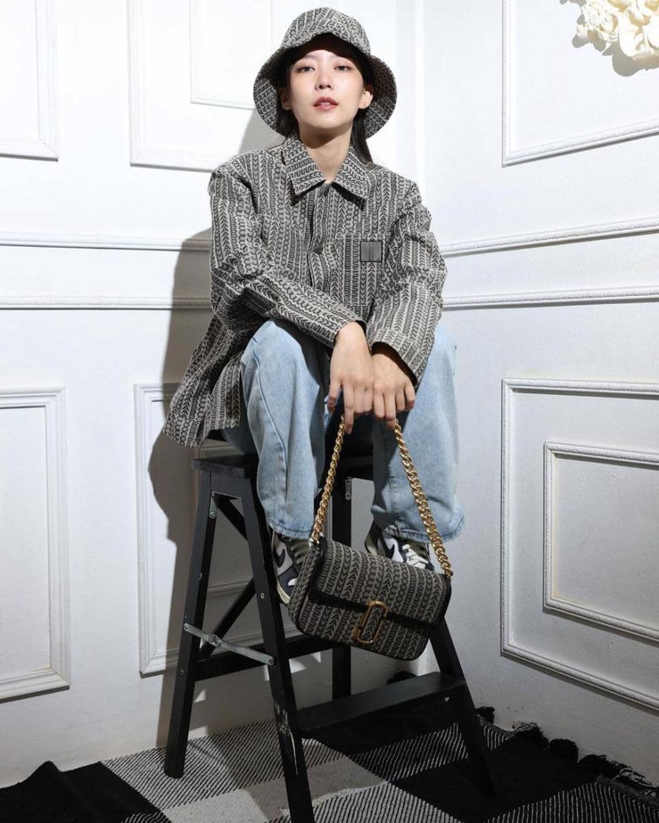 Pearwah Nichaphat (instagram.com/nichaphatc)