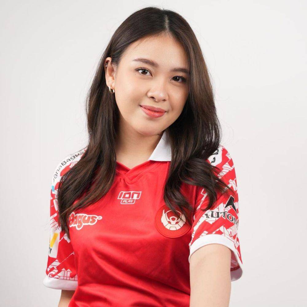Aninditha Cahyadi (instagram.com/aanin.dithaa)
