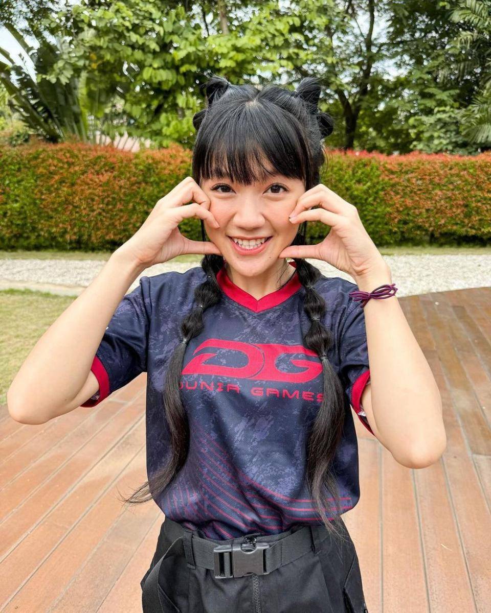 Cindy Gula (instagram.com/cgulla)