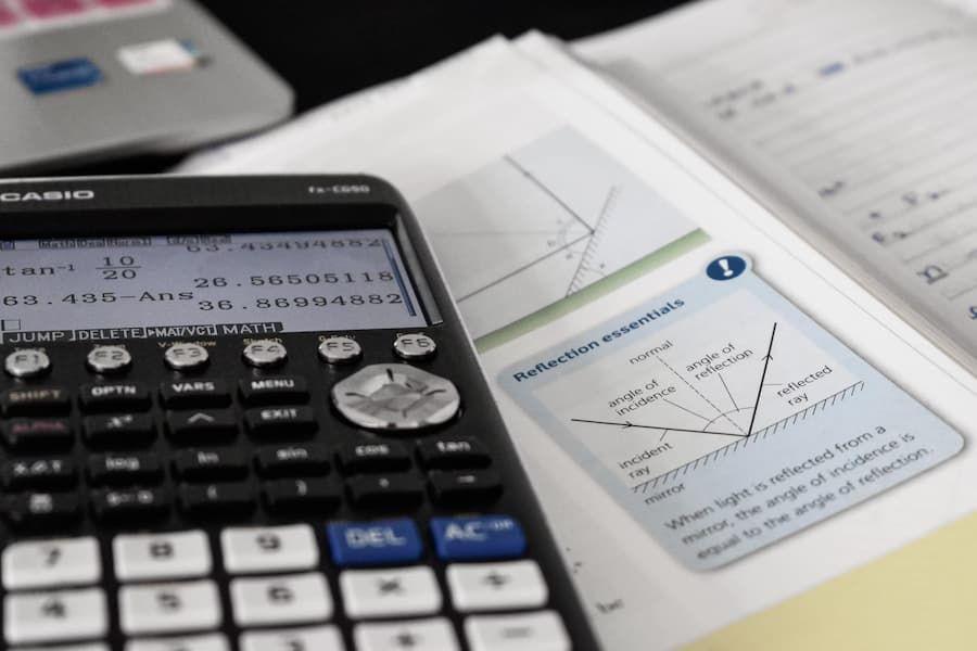 Soal PAS Fisika Kelas 11 Kurikulum Merdeka dan Kunci Jawaban