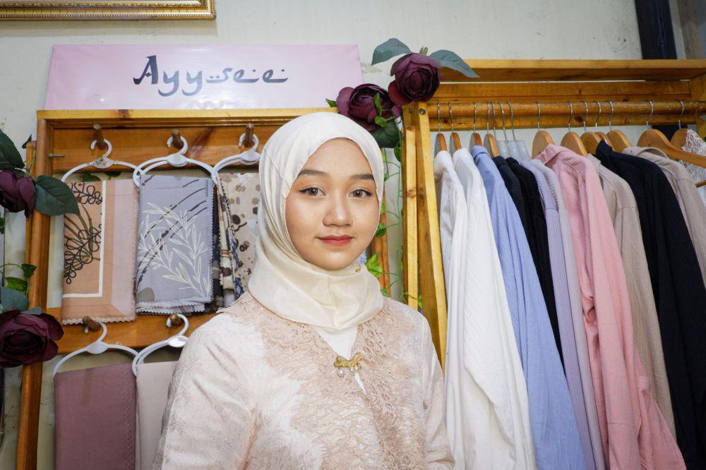 Annisa Amalia, Berbisnis Sejak Kuliah Datangkan Pembeli dari Singapura