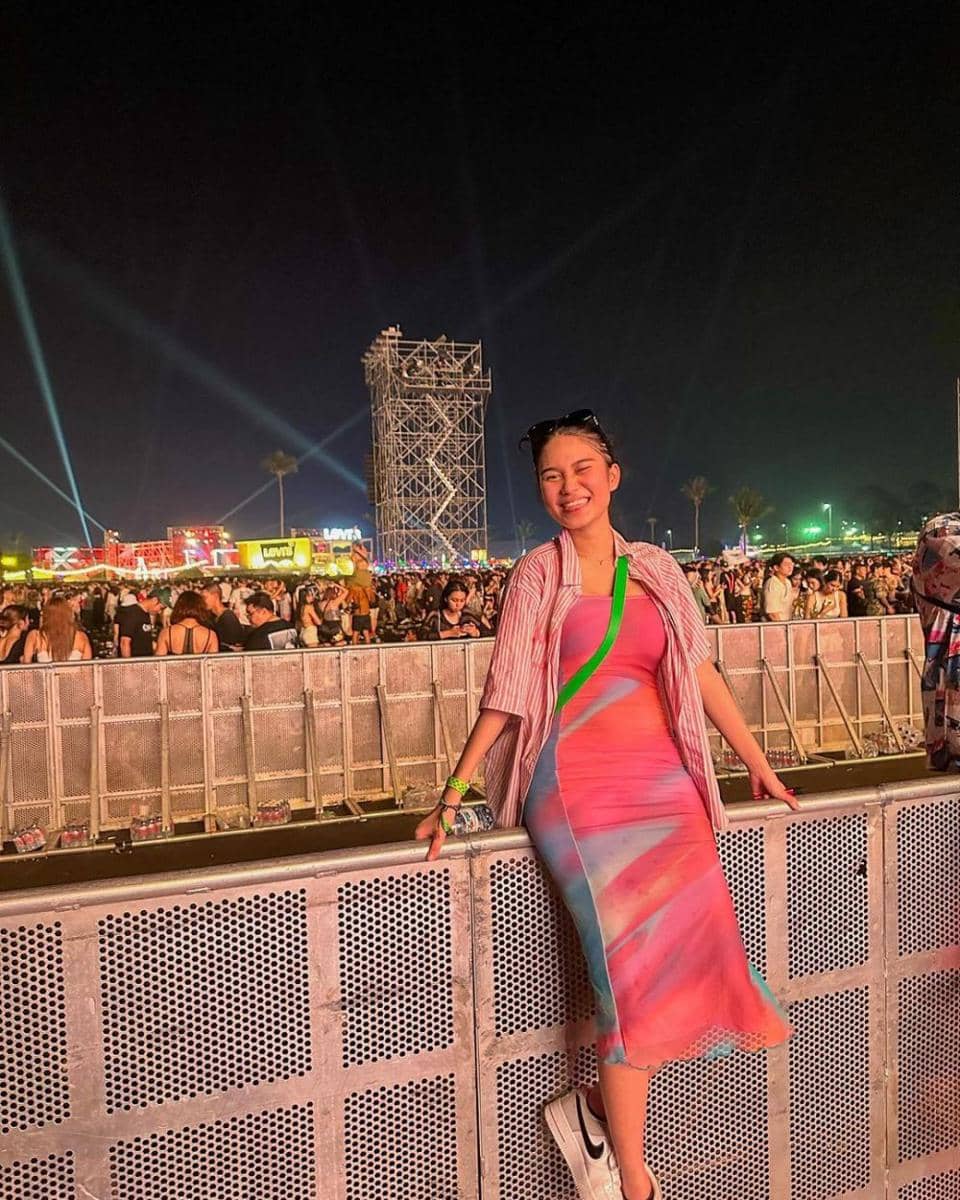 inspirasi OOTD ala Azizah Salsha (instagram.com/azizahsalsha_)