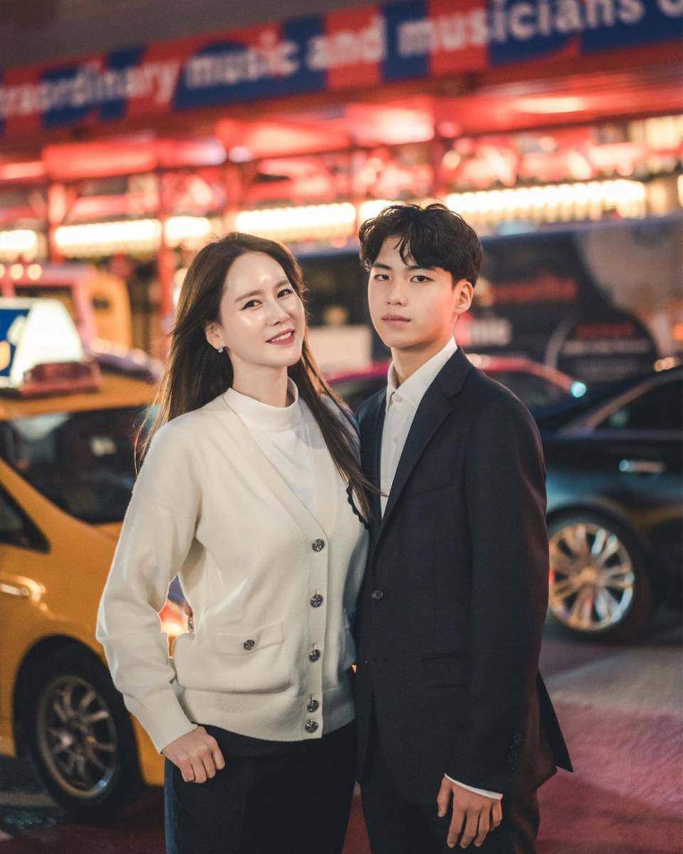 potret terbaru Ahn Ri Hwan (instagram.com/rihwanahn)
