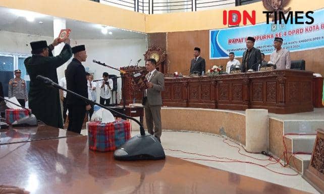 Zulkfli Jadi Anggota DPRD Bima Gantikan Ipa Suka yang Dipecat Perindo