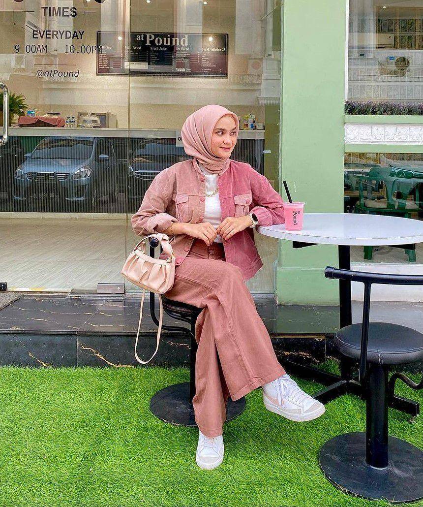 Helwa Bashel (instagram.com/helwabasheel)