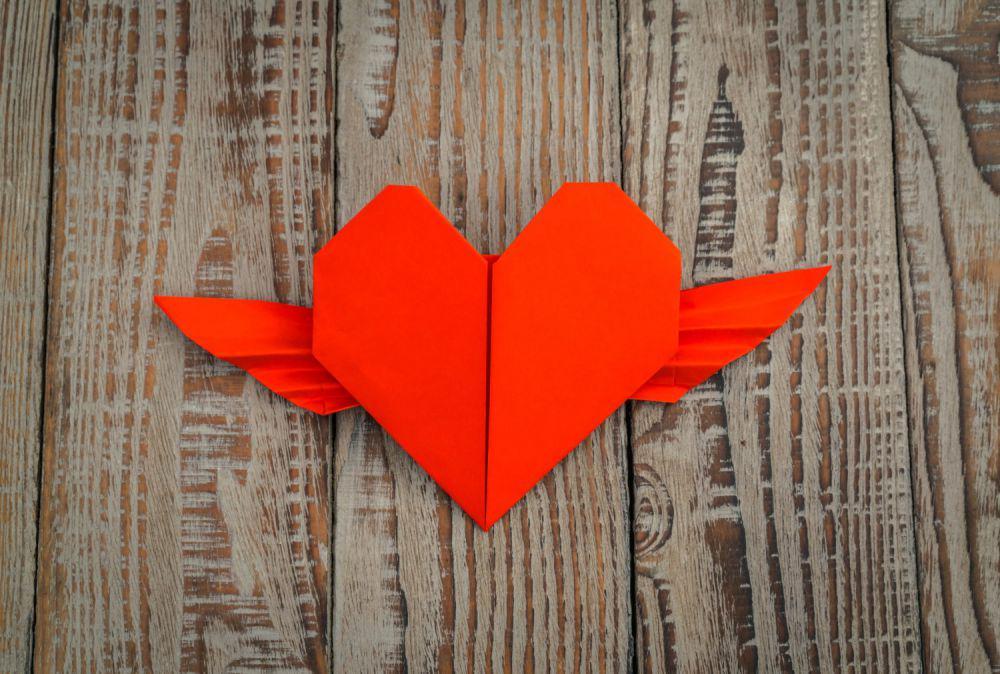 6 Kreasi Origami Love dan Tutorial Membuatnya, Cocok untuk Valentine