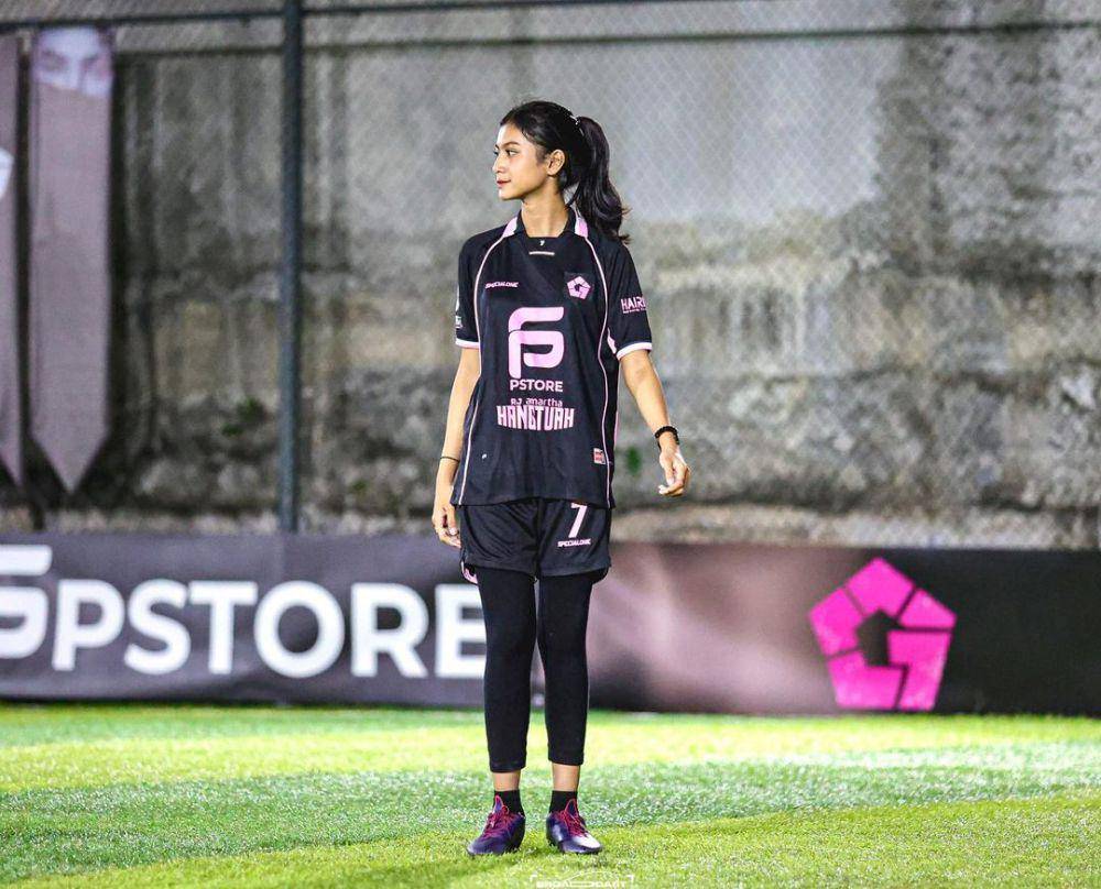 potret Flavio Zaviera bermain bola (instagram.com/flaviozavieraa)