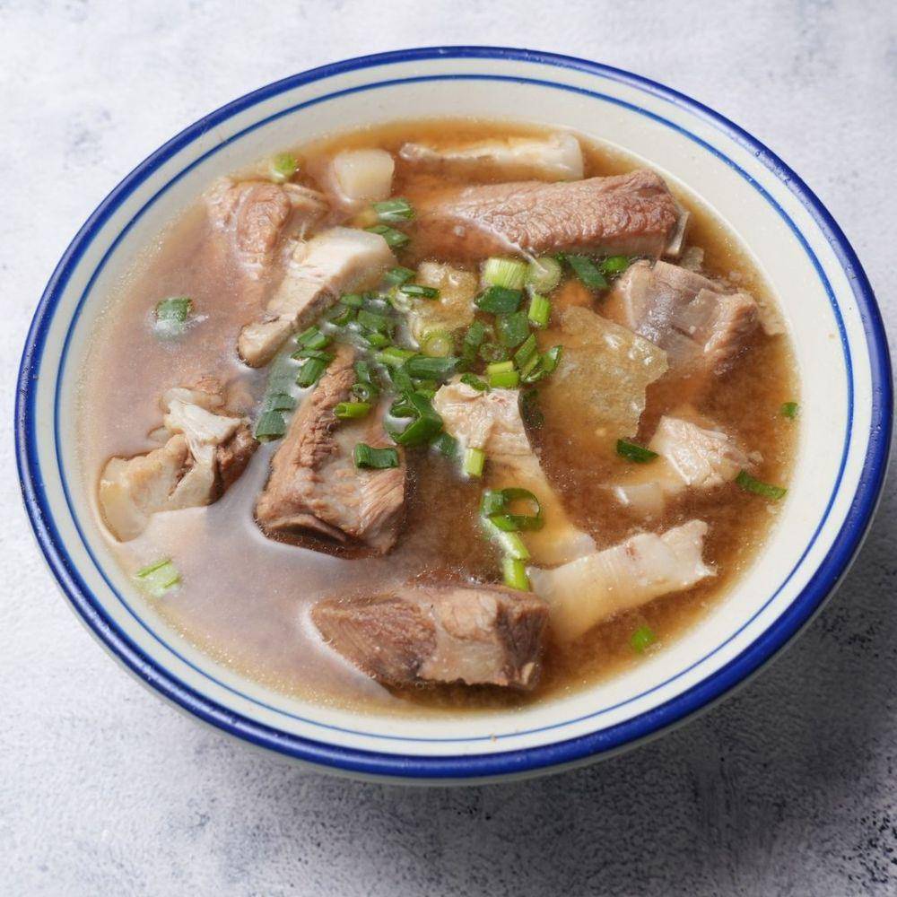 Ilustrasi bak kut teh (instagram.com/stoltenheim)