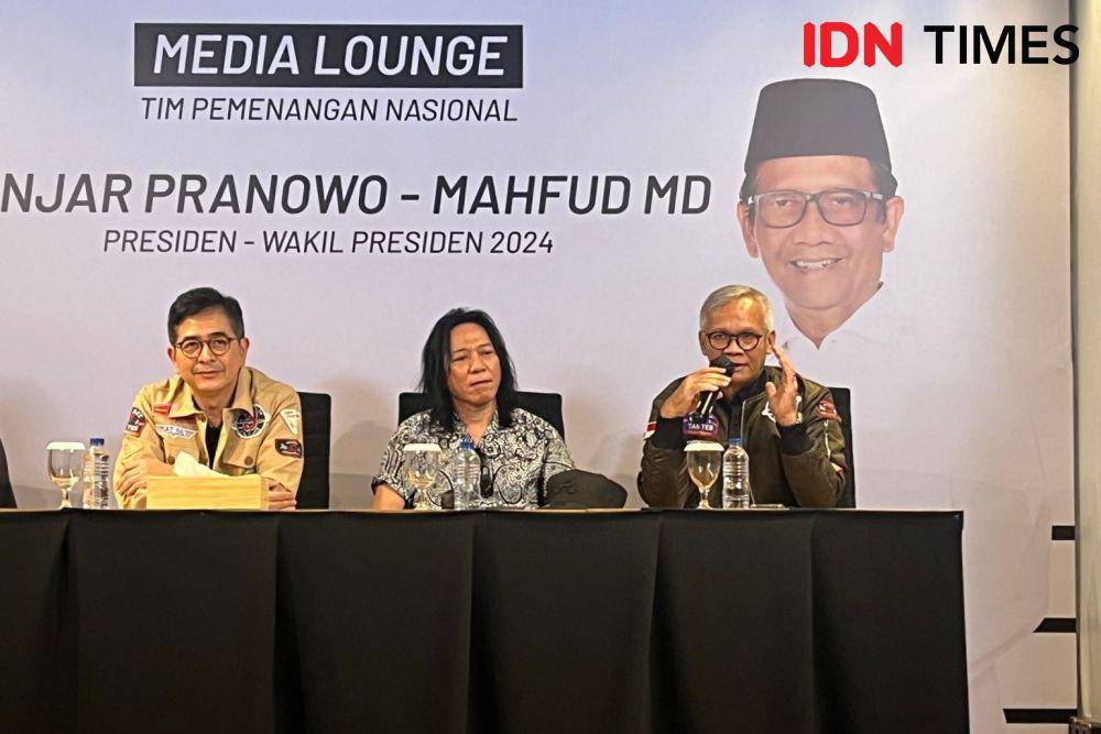 Konferensi pers HAJATAN RAKYAT, Konser Salam Metal, 03 Menang Total (IDN Times/Aryodamar)