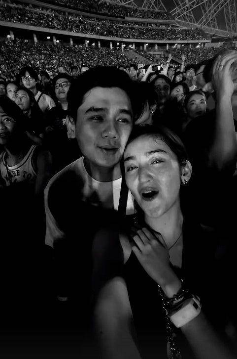 Ranty Maria dan Rayn konser Coldplay (Instagram.com/rantymaria)