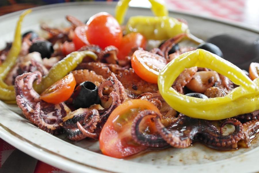 25 Makanan Lezat yang Dianggap Tabu, Ada Tempe