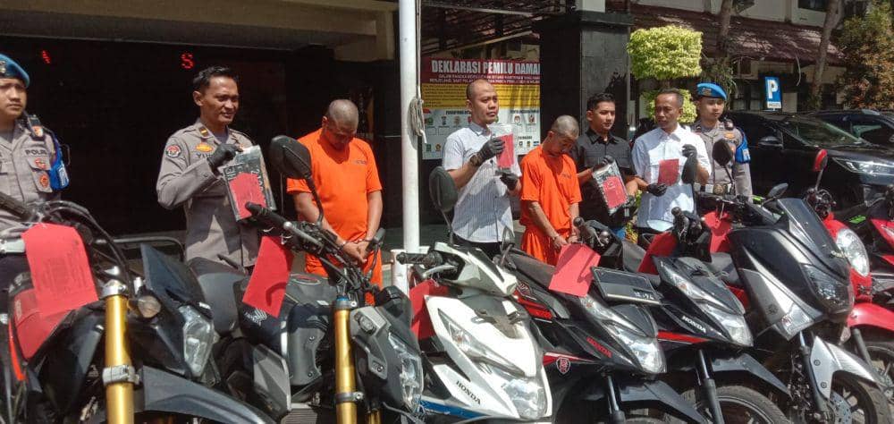 Konferensi pers kasus curanmor di Mapolresta Malang Kota. (IDN Times/Rizal Adhi Pratama)