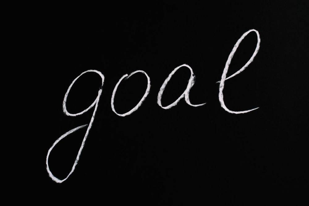 ilustrasi goal (pexels.com/Anna Tarazevitch)