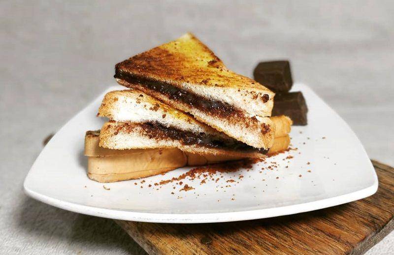 Roti bakar (facebook.com/Surabi Kabita - Denpasar)