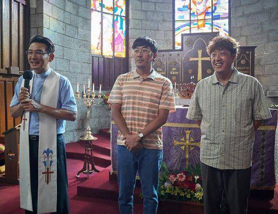 di balik layar drama Narco-Saints (instagram.com/bongsikh)