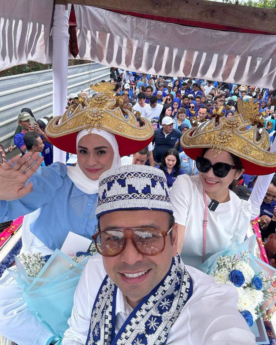 potret Nagita pakai siger Lampung (instagram.com/raffinagita1717)