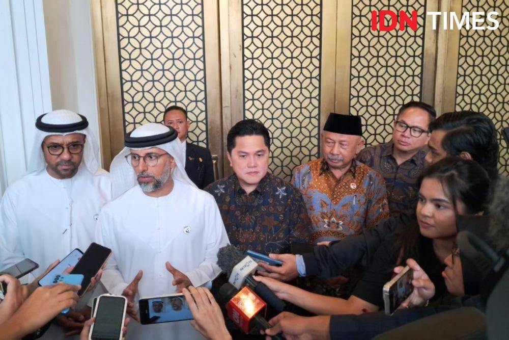Menteri Badan Usaha Milik Negara (BUMN) Erick Thohir ditemui usai menghadiri Round Table Meeting UEA-Indonesia di Hotel Four Season, Jakarta, Kamis (1/2/2024). (IDN Times/Trio Hamdani)