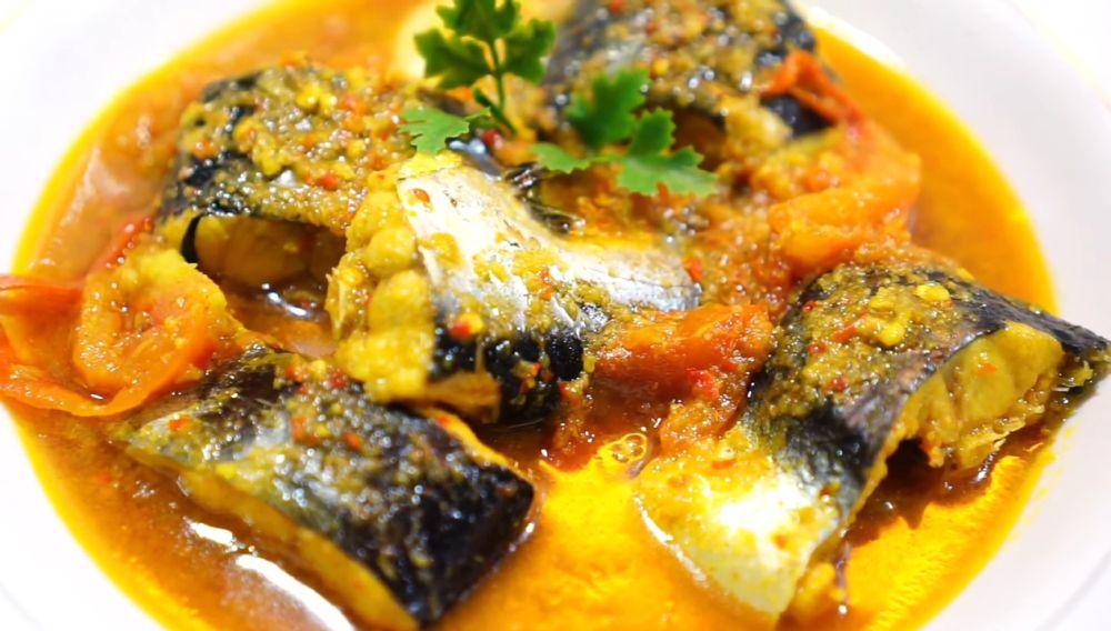 ikan patin bumbu rujak (YouTube.com/Domo Bramantyo)