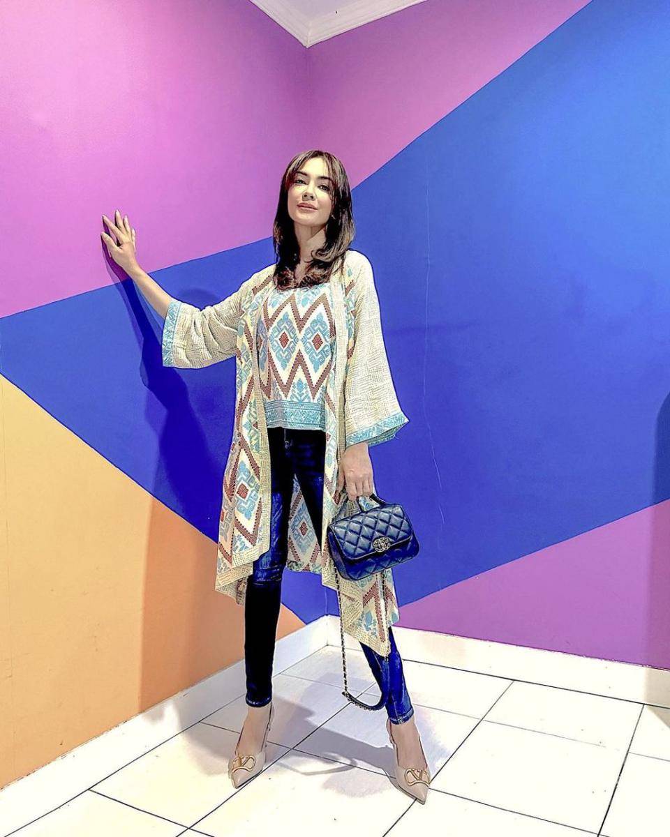 OOTD smart casual ala Masayu Anastasia (instagram.com/masayuanastasia)