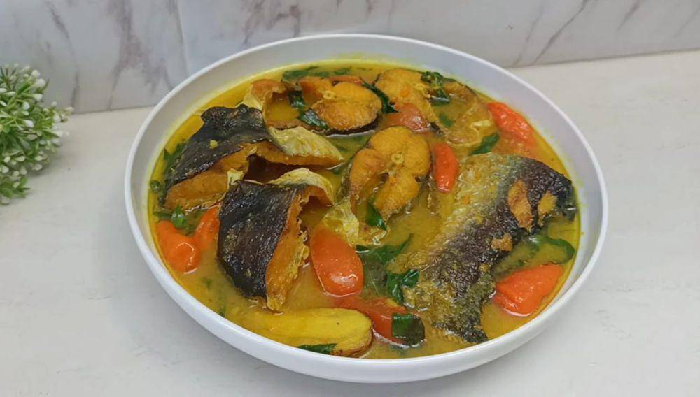 ikan patin bumbu kuning (YouTube.com/Dapur Ike)