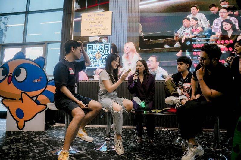 Saweria melalui IDN Foundation menyalurkan donasi. (Dok. IDN Media)