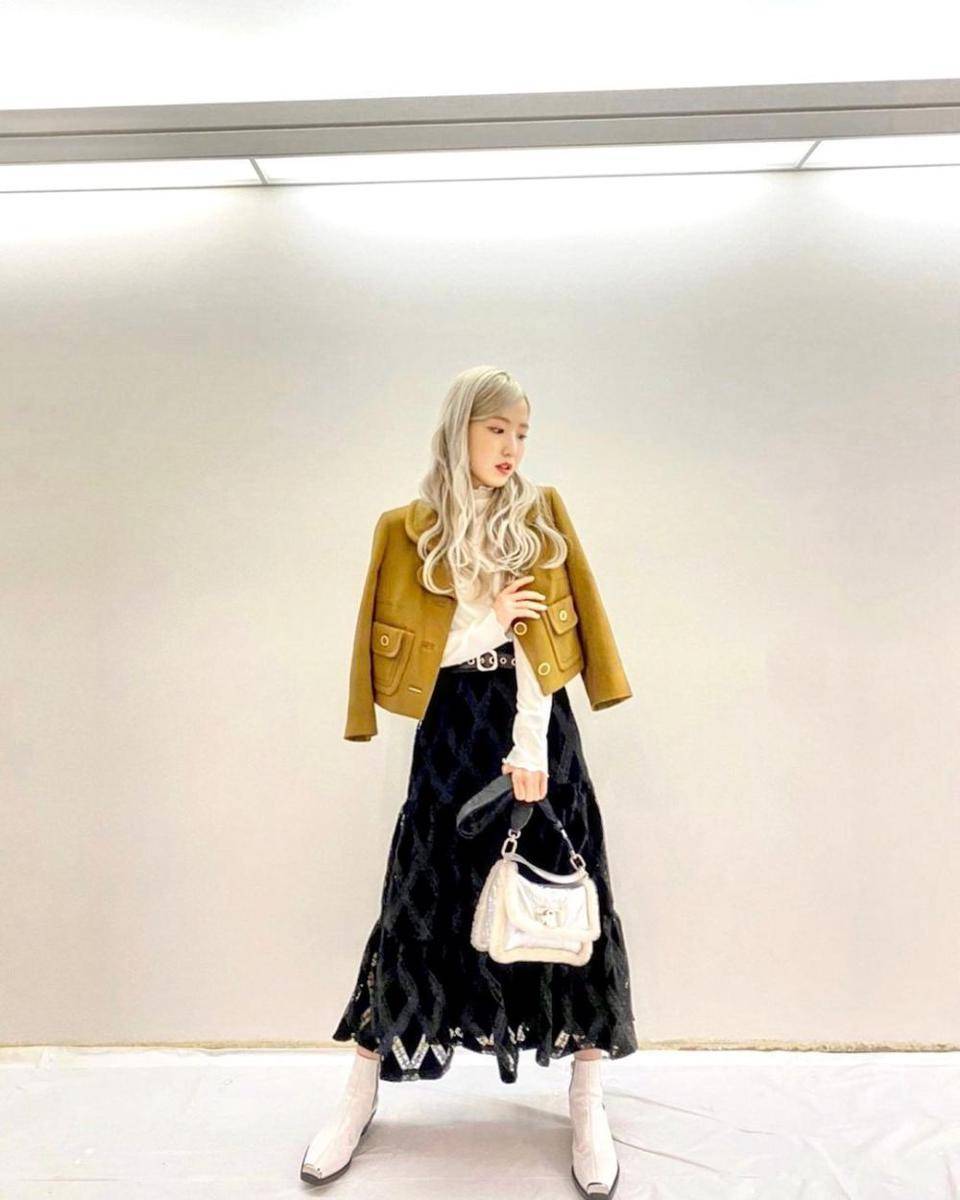 Honda Hitomi (instagram.com/10_hitomi_06)