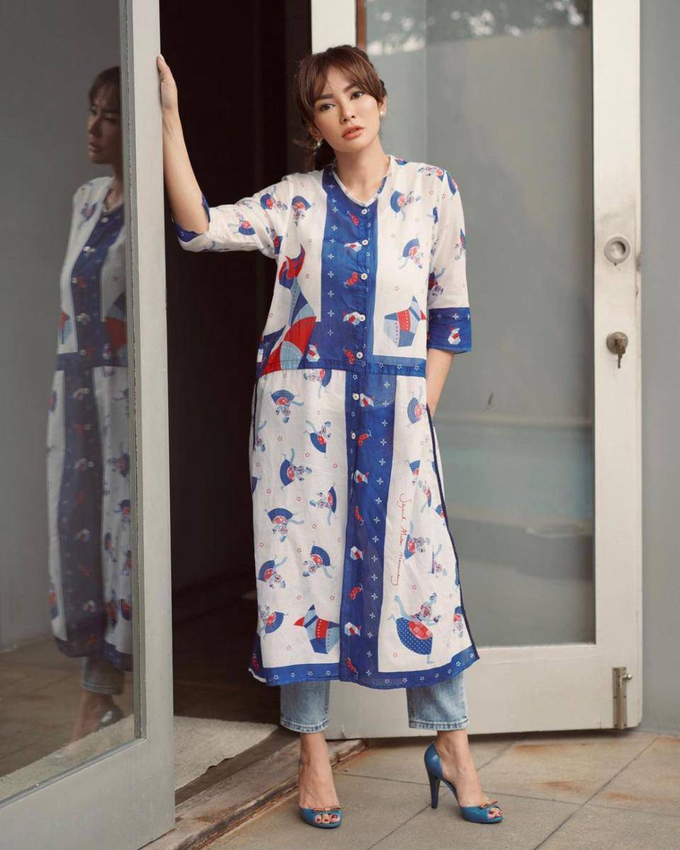 OOTD smart casual ala Masayu Anastasia (instagram.com/masayuanastasia)