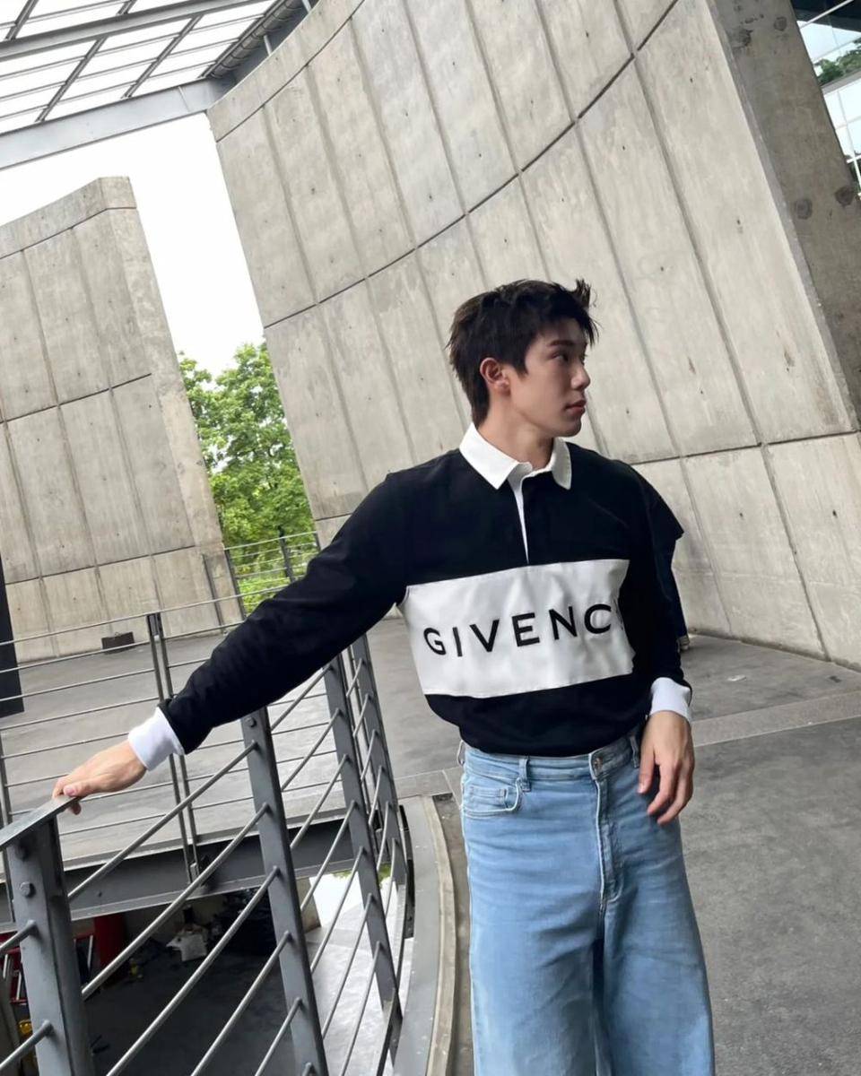 ide padu padan blue jeans ala Great Sapol (instagram.com/grtsp)