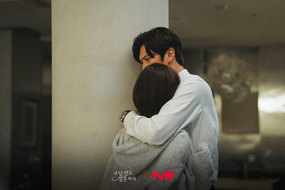 Park Min Young dan Na In Woo di Marry My Husband (dok. tvN/Marry My Husband)
