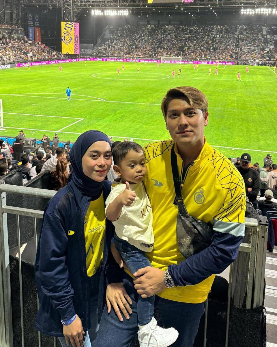 Lesti dan Billar nonton bola (Instagram.com/rizkybillar)