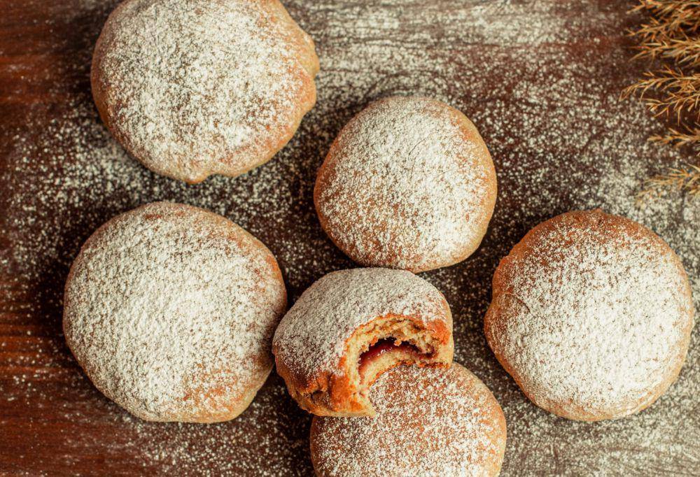 ilustrasi donat (unsplash.com/Aneta Voborilova)