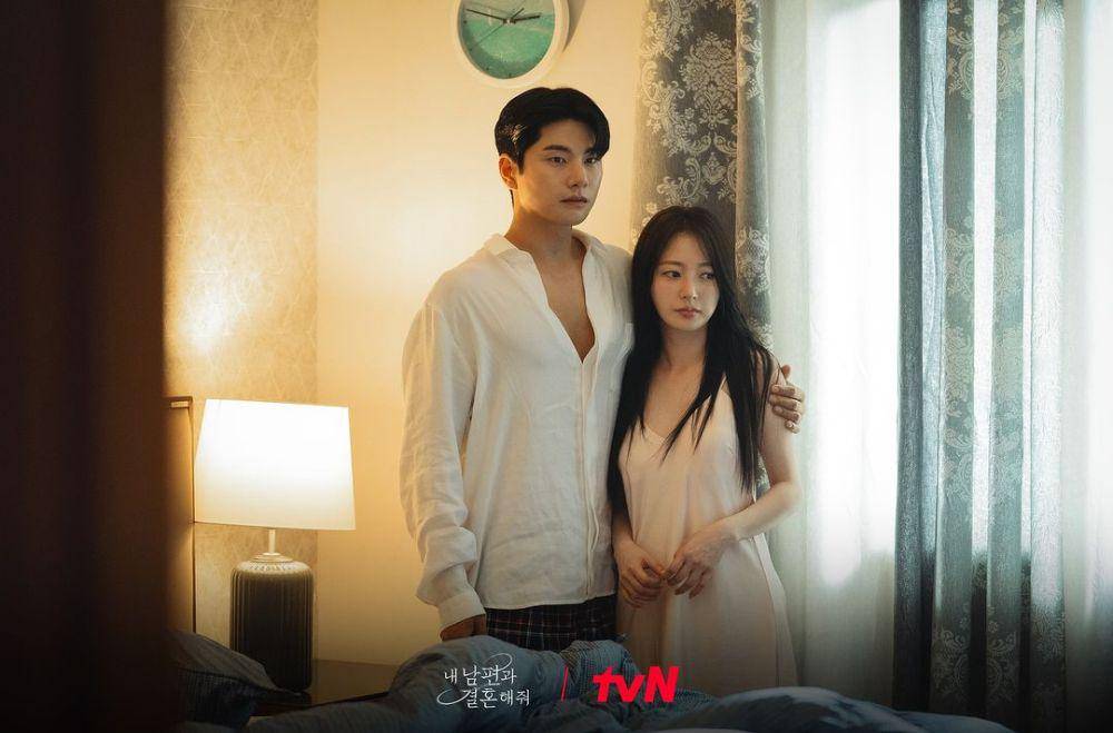 Lee Yi Kyung dan Song Ha Yoon (instagram.com/tvn_drama)