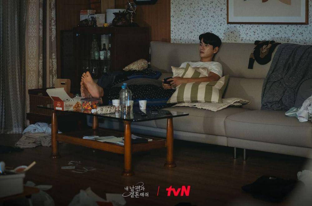 Lee Yi Kyung (instagram.com/tvn_drama)
