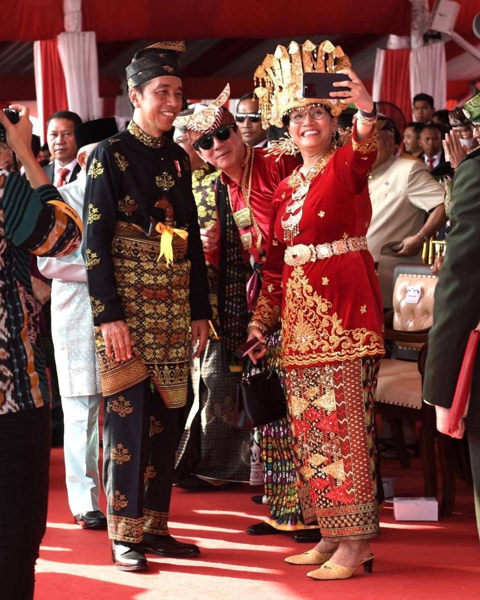 style Menteri Keuangan Sri Mulyani (instagram.com/smindrawati)