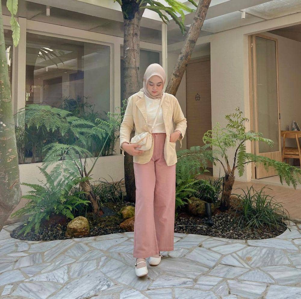 Adzra Afifah (instagram.com/adzraafifah)