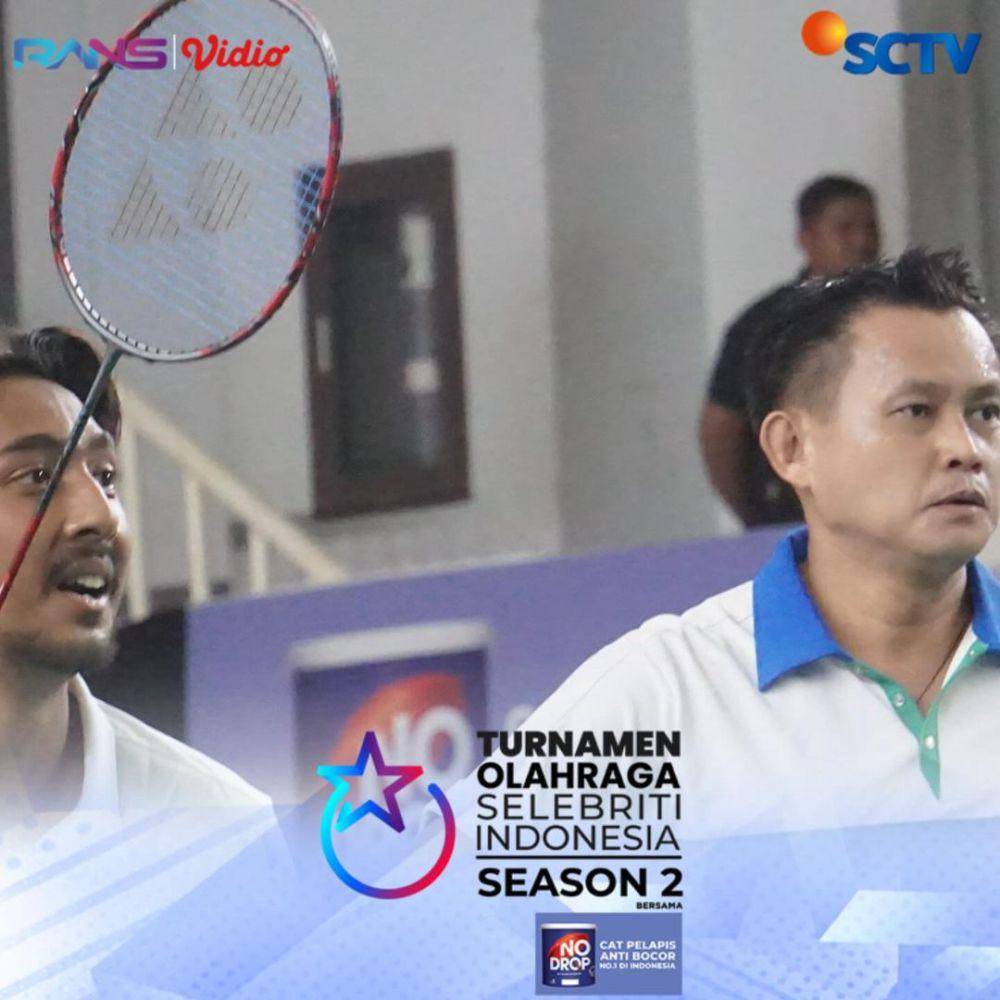 potret Arya Saloka dan Candra Wijaya tanding bandimton lawan Jerome Polin dan Ricky Subagja  (instagram.com/sctv)