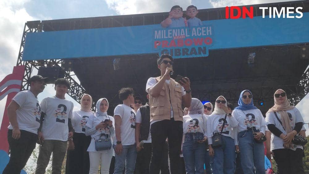 Milenial Aceh deklarasikan dukungan untuk Pasangan Prabowo-Gibran. (IDN Times/Mhd Saifullah)