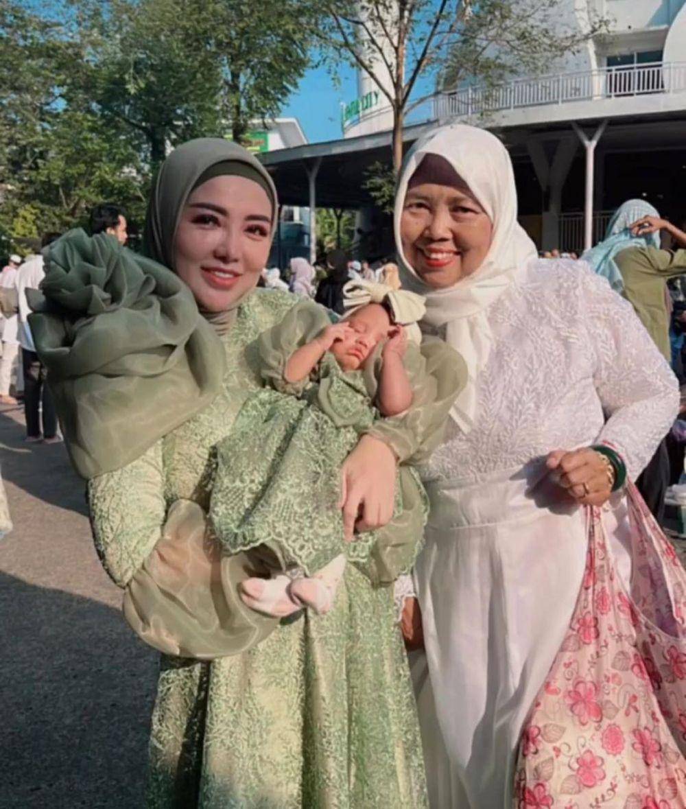 potret kenangan Bella Shofie dan ibunya yang meninggal dunia (Instagram.com/bellashofie_rigan)
