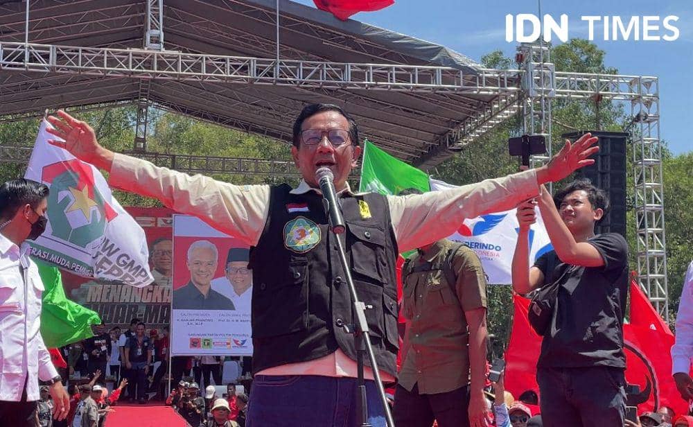 Ganjar-Mahfud Janji Perjuangkan Tanah Adat dan Hak Pekerja di Batam