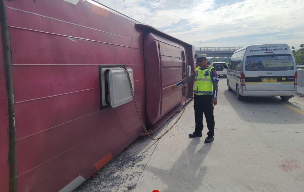 Bus Rombongan Partai Hanura Kecelakaan, OSO Sampaikan Dukacita