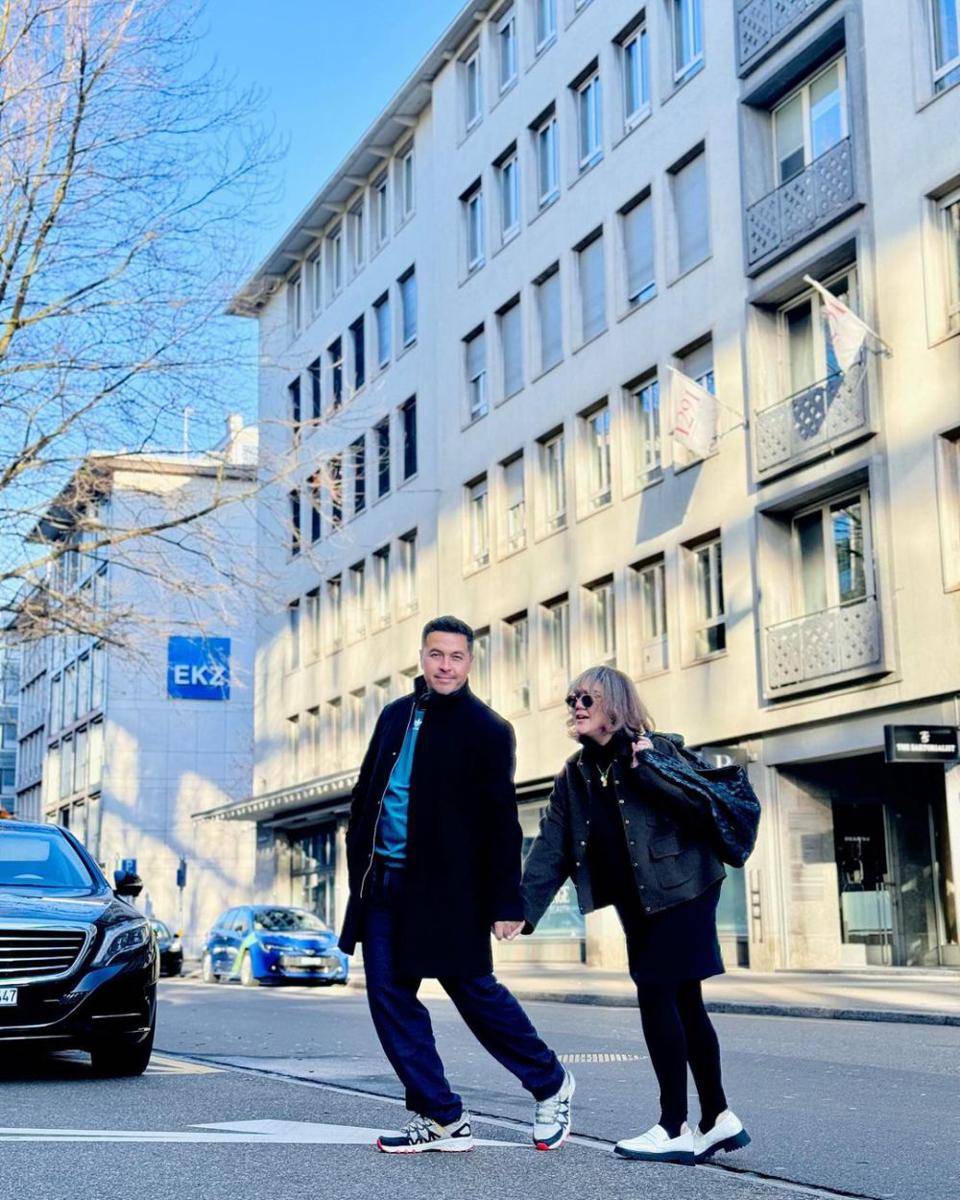 potret Rifat Sungkar dan Sissy Prescillia di Swiss (instagram.com/sysiio)