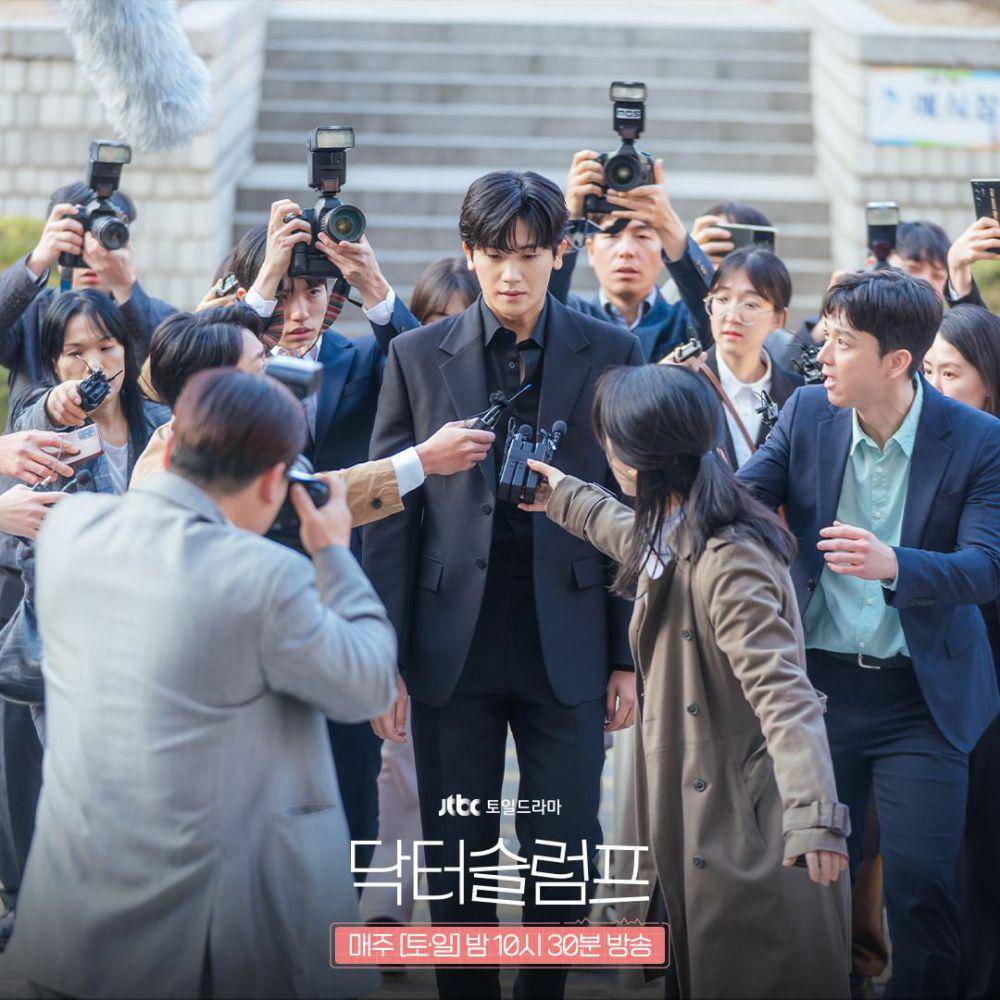 cuplikan drama Doctor Slump (instagram.com/jtbcdrama)