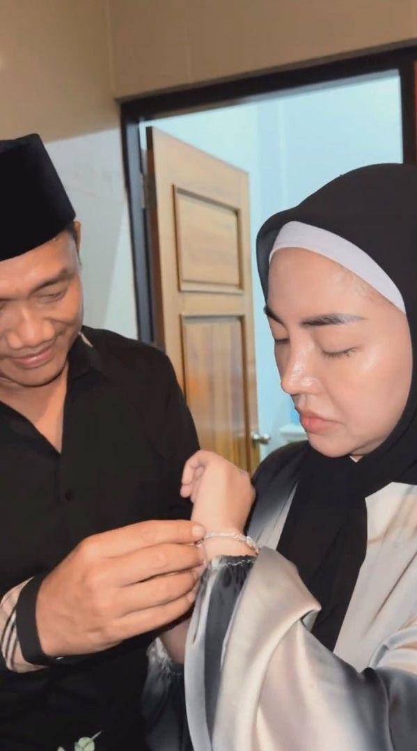 potret ulang tahun Bella Shofie ke-34 (instagram.com/bellashofie_rigan)