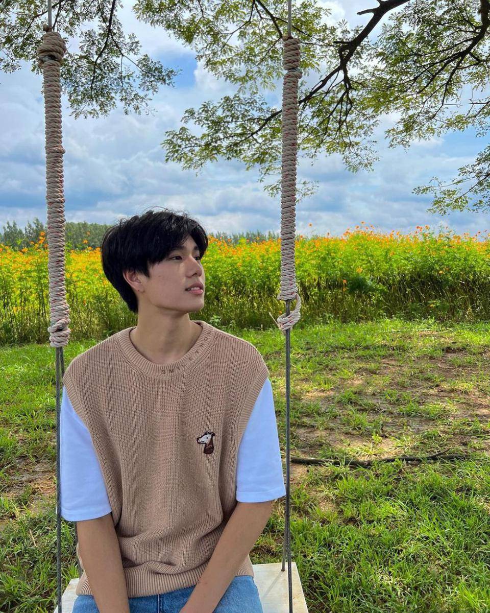 Phuwin Tangsakyuen (instagram.com/phuwintang)