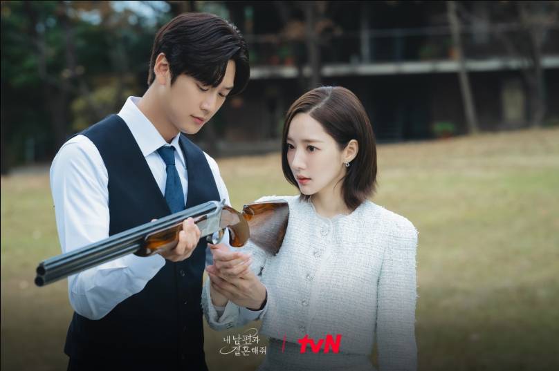 cuplikan drama Marry My Husband (dok. tvN/Marry My Husband)