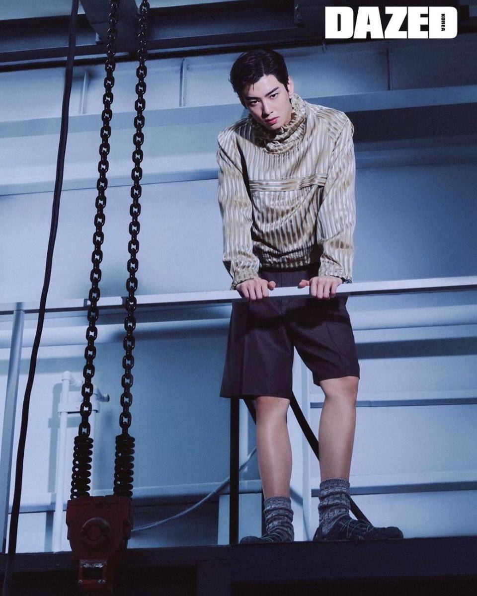 short pants ala Cha Eun Woo ASTRO (instagram.com/eunwo.o_c)