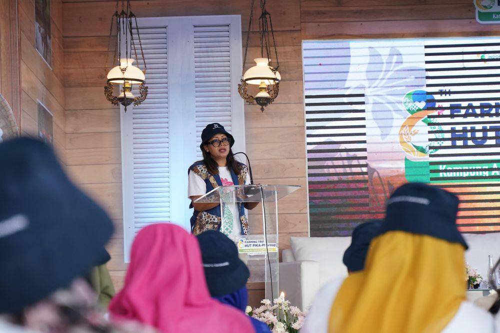 Ketua Perkumpulan Istri Karyawan Pupuk Indonesia Grup (PIKA PI Grup), Tata Rahmad Pribadi. (dok. Pupuk Indonesia)